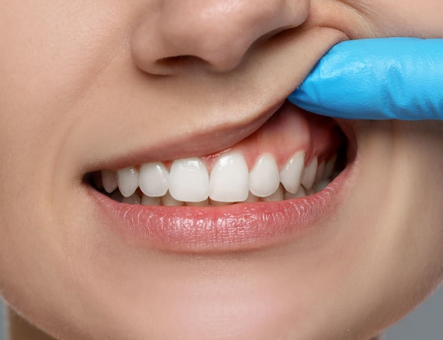 Manningtree Dental - Periodontal treatment (gums)